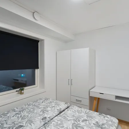 شقة Cozy Aurora View - Entire 3-bedroom Fully Furnished Near Centre ترومسو