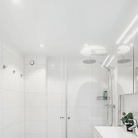Cozy Aurora View - Entire 3-bedroom Fully Furnished Near Centre
