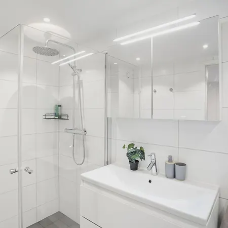 Cozy Aurora View - Entire 3-bedroom Fully Furnished Near Centre Appartement