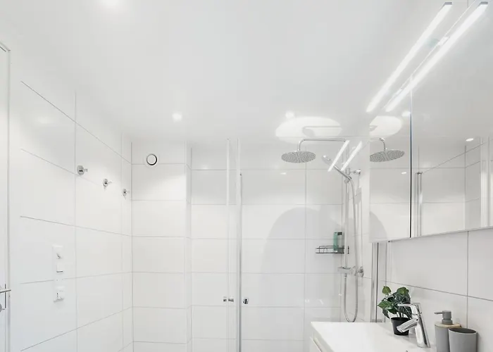 Cozy Aurora View - Entire 3-bedroom Fully Furnished Near Centre