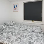 Apartman Cozy Aurora View - Entire 3-bedroom Fully Furnished Near Centre *